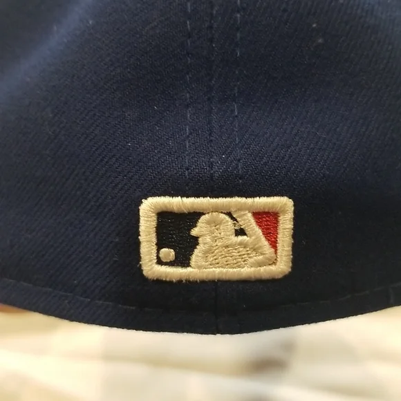 LA Dodger hat. Mens size 7 1/4 (57.7 cm) - Picture 5 of 11